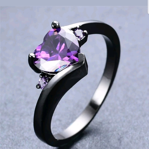 Heart shape BLACK GOLD Plated various CZ rings - Picture 6 of 7